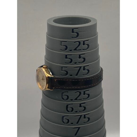 VTG Petite Women's Timex Q T-CELL Watch 19mm - Adjustable Band - New Battery 6" - Picture 8 of 8